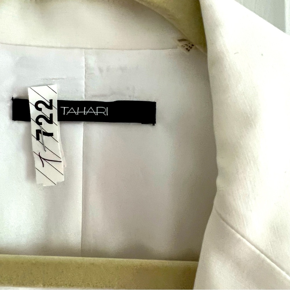 White blazer - Picture 3 of 10